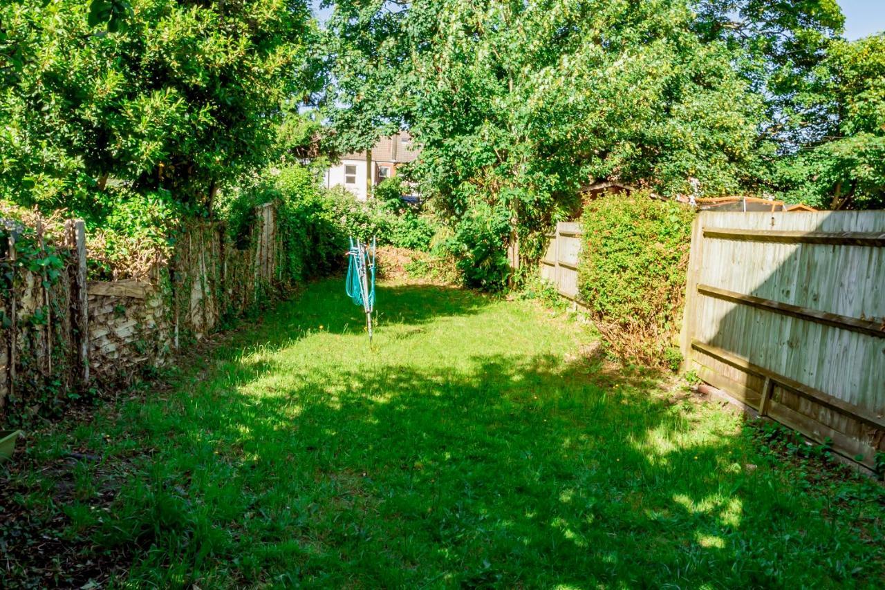 Shirley House: Self-Catering Haven Near Southampton Central Exterior photo