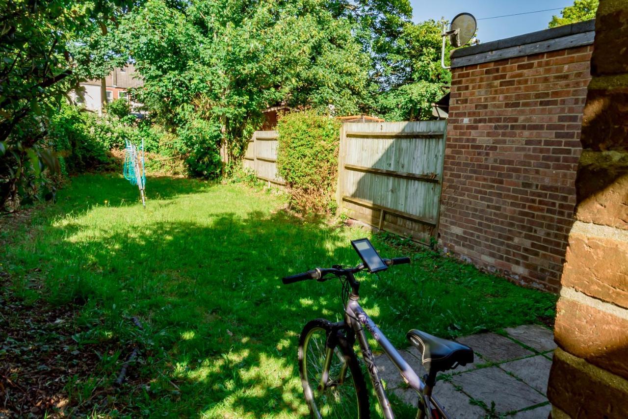 Shirley House: Self-Catering Haven Near Southampton Central Exterior photo